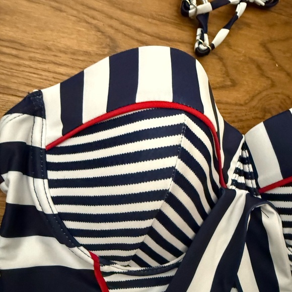 NWT -  Belsira Sexy Vintage Swimsuit Retro Look Stripes Pattern Blue White Red R - Picture 7 of 14
